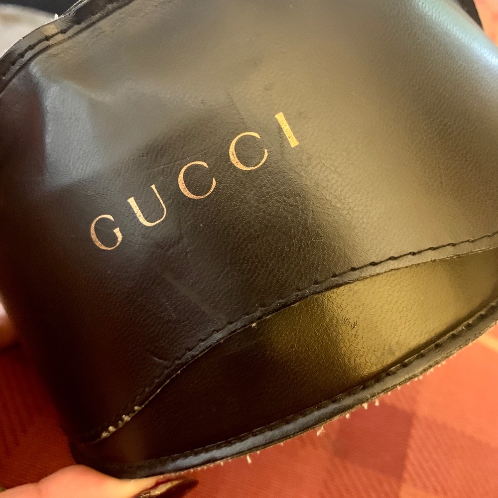 👑✅PRICE FIRM✅NO OFFERS 👑AUTHENTIC GUCCI Oversized Sunglasses. - Picture 3 of 16